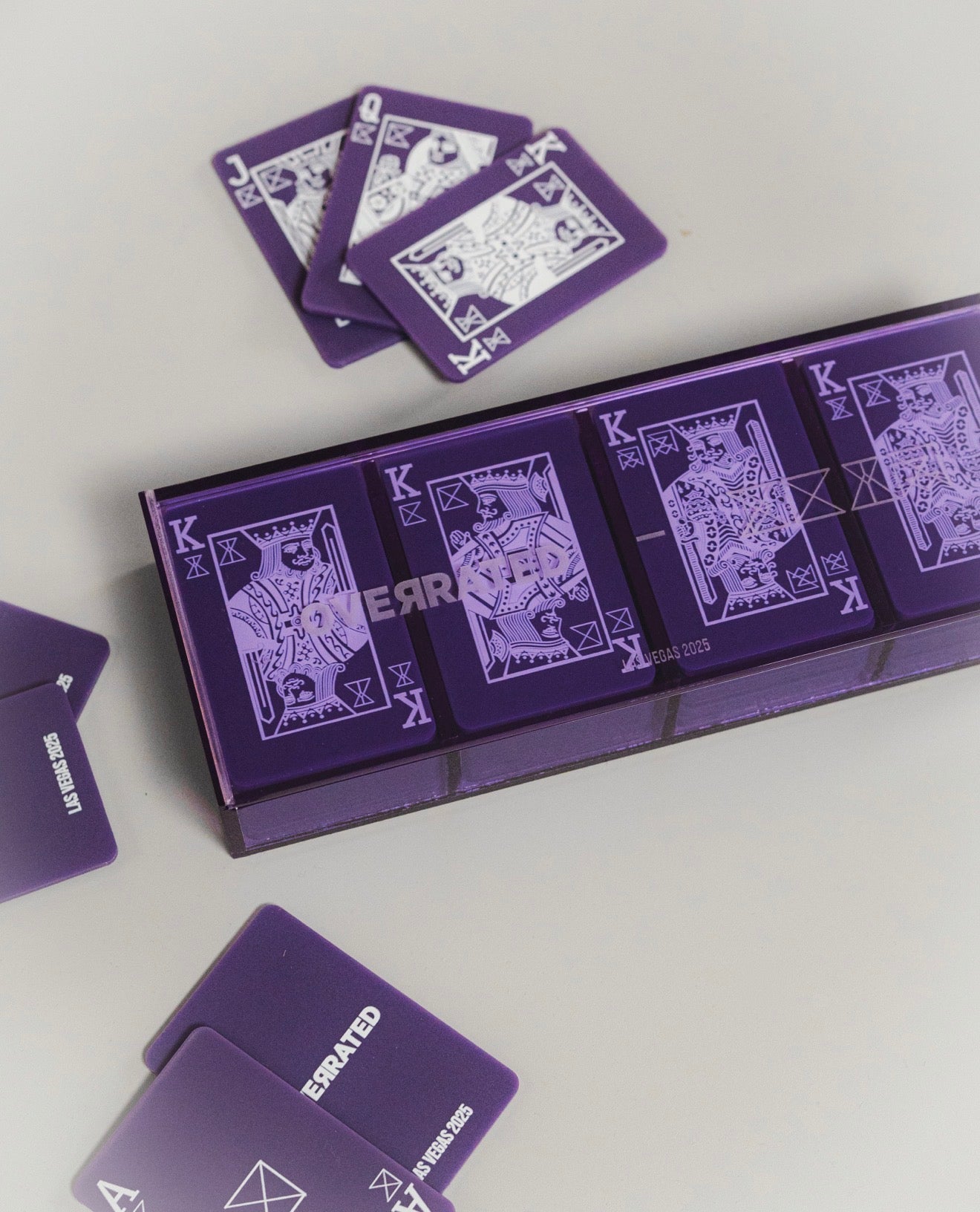 Baraja de cartas Sobrevalorado